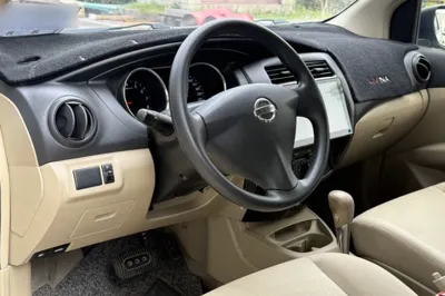 Nissan Livina