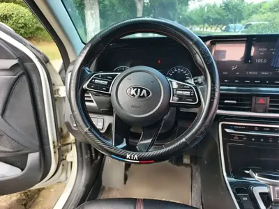 Kia KX3