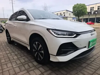 BYD e2