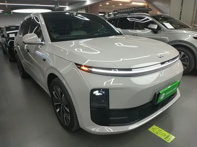 Li Auto L6