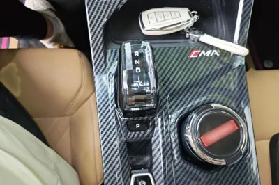 Geely Auto FX11