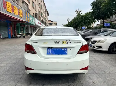 Hyundai Verna