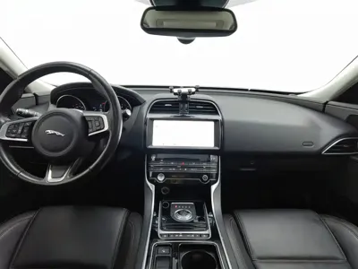 Jaguar XEL