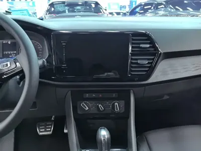 Jetta VS5