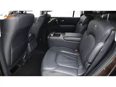 Infiniti QX80