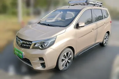 Venucia M50V
