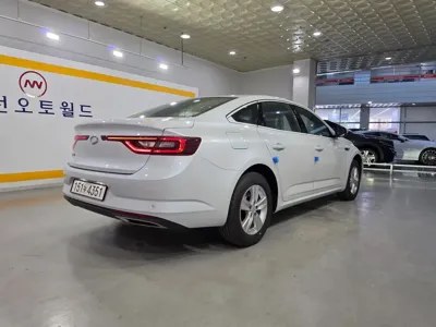 Renault-KoreaSamsung SM6