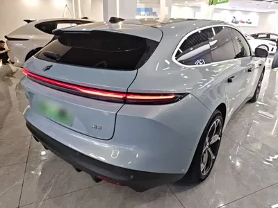 Nio ET5T