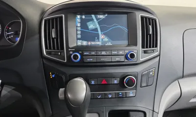 Hyundai Starex