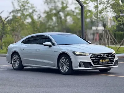 Audi A7L