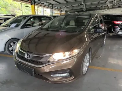 Honda Jade