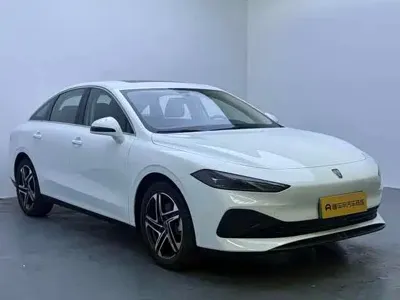 Roewe D7
