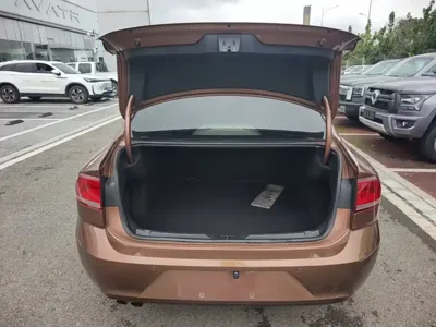 Volkswagen Lamando