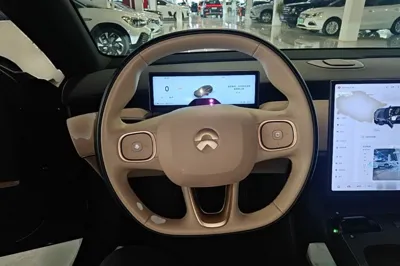 Nio ET5T
