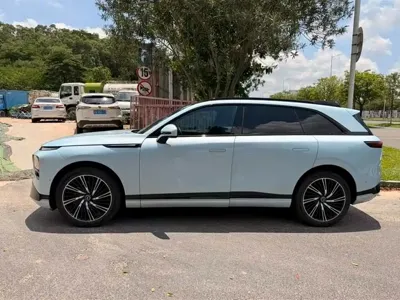 Xpeng G9
