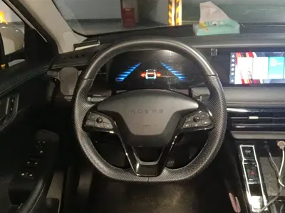 Roewe i5