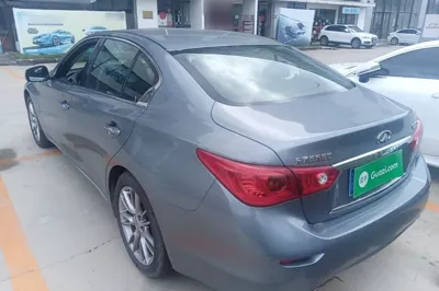 Infiniti Q50L