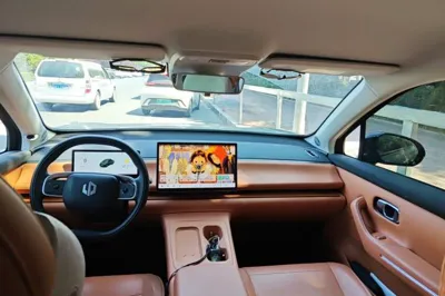 Leapmotor C10