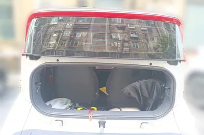 Baojun E200