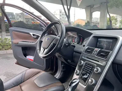 Volvo XC60 (Import)