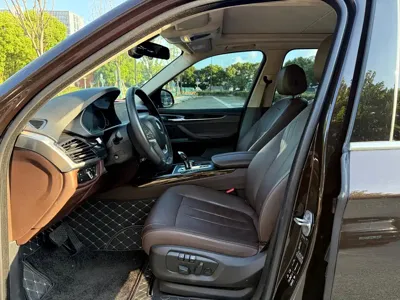 BMW X5 (Import)
