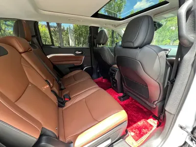 Jeep Grand Commander