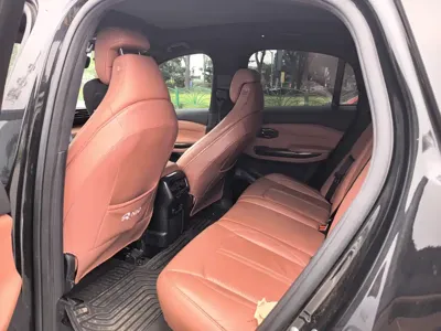 Nio EC6