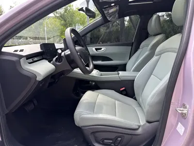 Roewe 荣威D6