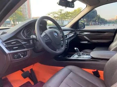 BMW X5 (Import)