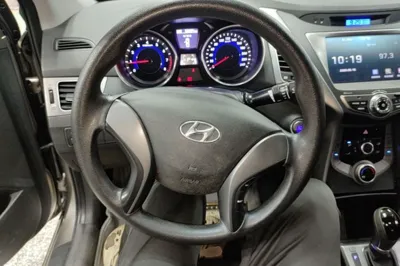 Hyundai Elantra (5th Generation