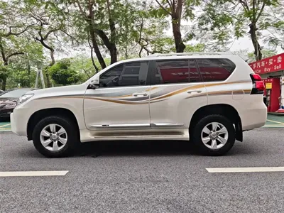 Toyota Prado (Import)