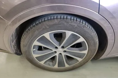 Hima Luxeed R7