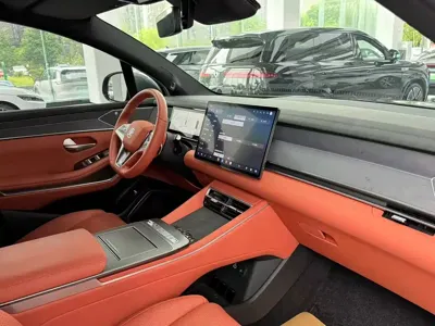 BYD 唐L