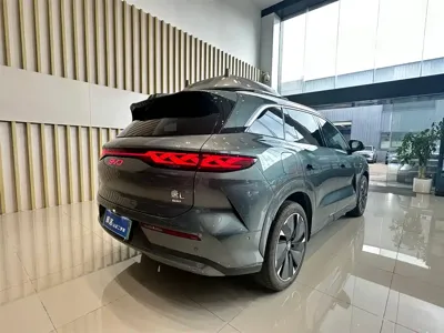 BYD 唐L