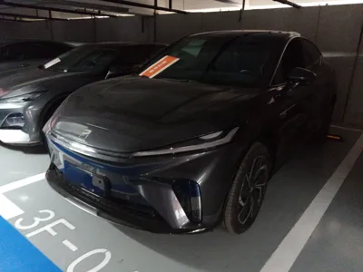 Rising R7