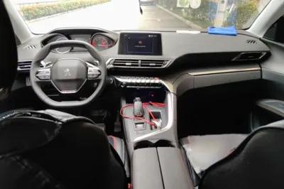 Peugeot 4008