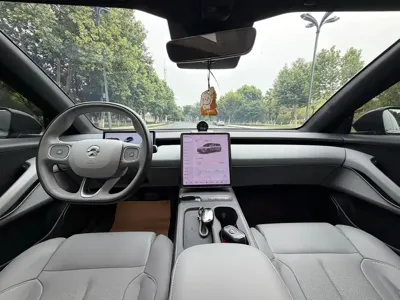 Nio ET5T