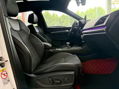 Audi Q5L Sportback