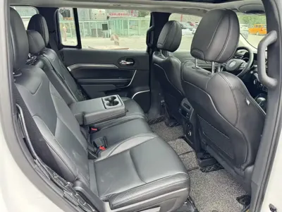 Jeep Grand Commander