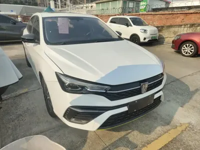 Roewe i5