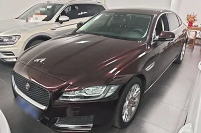 Jaguar XFL