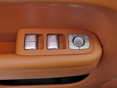 Li Auto Li L8