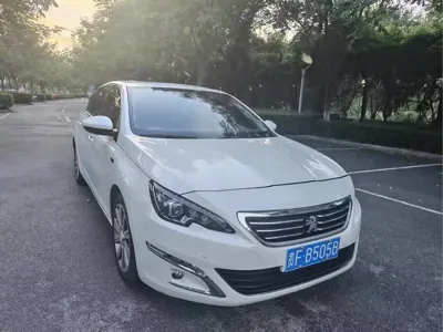 Peugeot 408