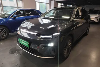 Leapmotor C11