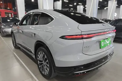 Nio EC6