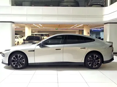 Xpeng P7