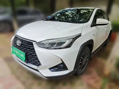 Toyota Yaris L