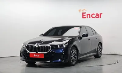 BMW i5