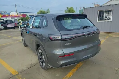 Geely Galaxy E5