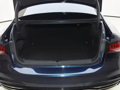Audi A7L